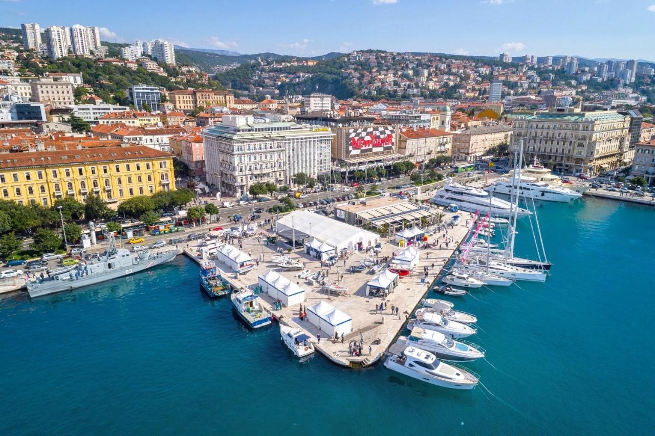 Palma Trsat With Free Private Parking Lägenhet Rijeka Exteriör bild
