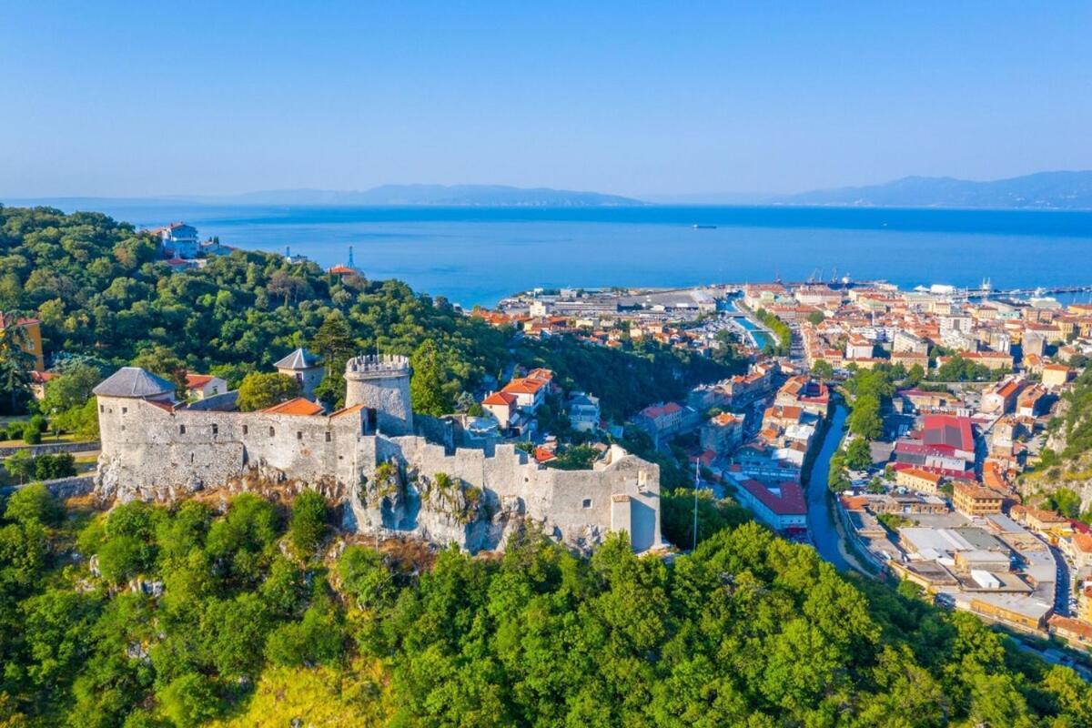 Palma Trsat With Free Private Parking Lägenhet Rijeka Exteriör bild
